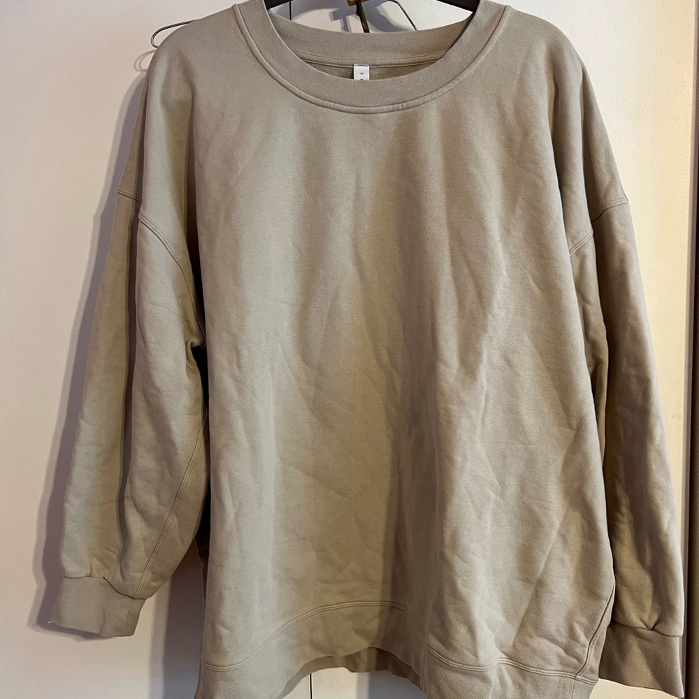 lululemon oversized crew in the color trench